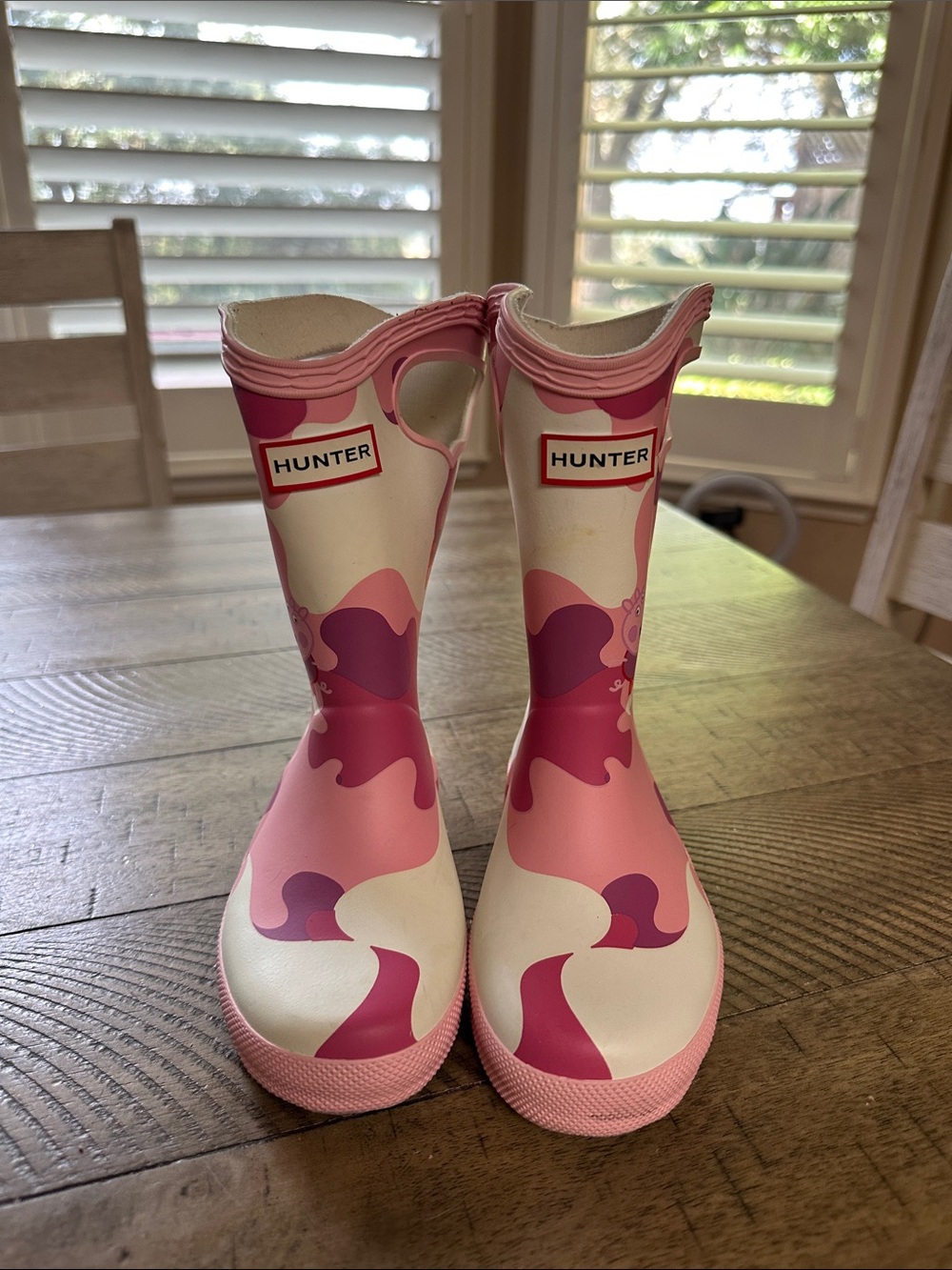 Hunter Kids Pink & White Peppa Pig Camo Rain Boots size 10 - Picture 2 of 9